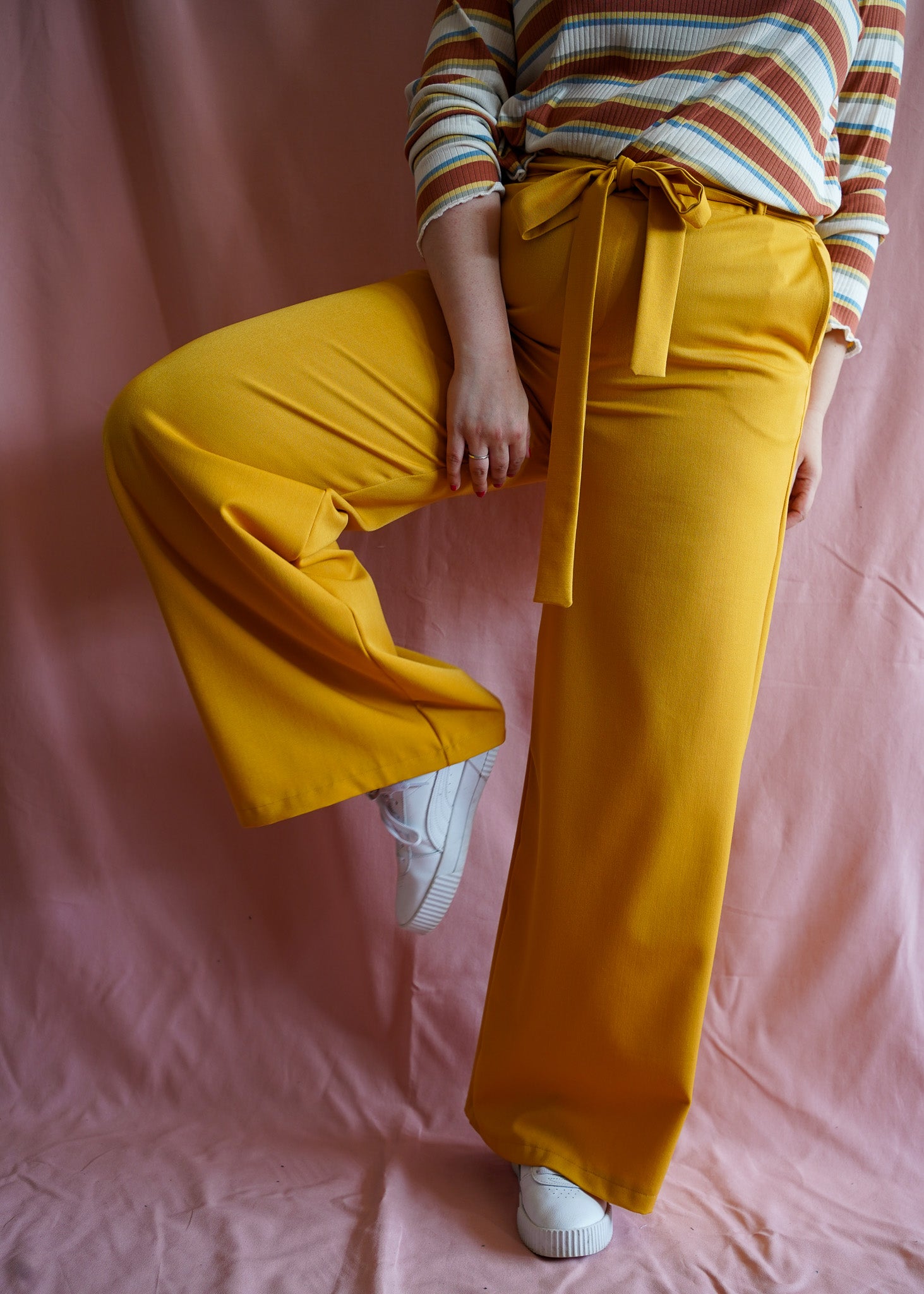 Sanne (yellow) pull-on wide leg pantalon