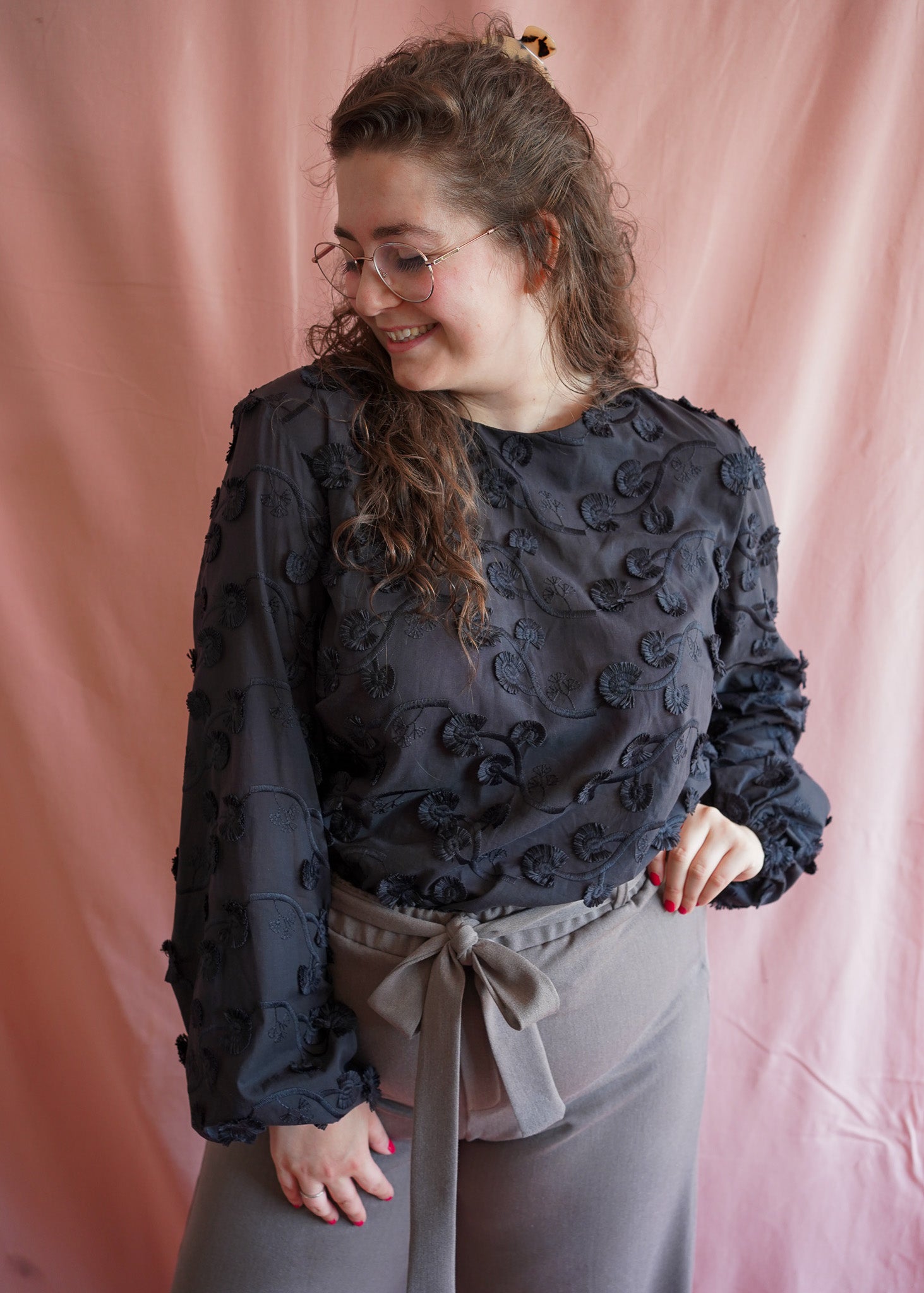 Coco (zwart broderie) blouse