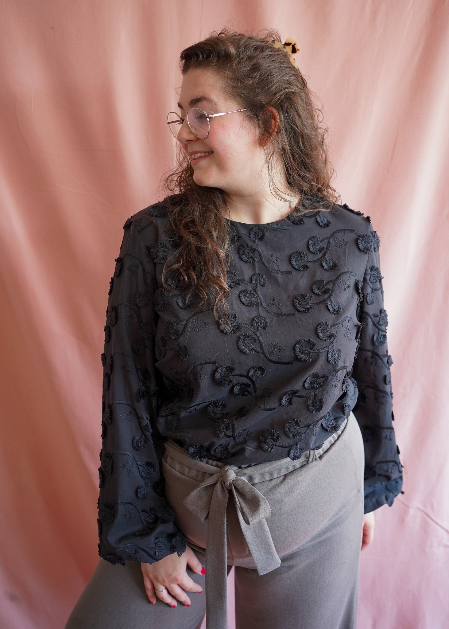 Coco (zwart broderie) blouse