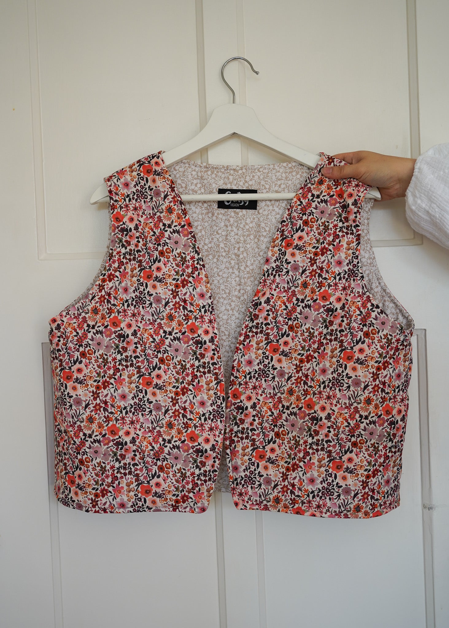 Reversible handmade gilet #7