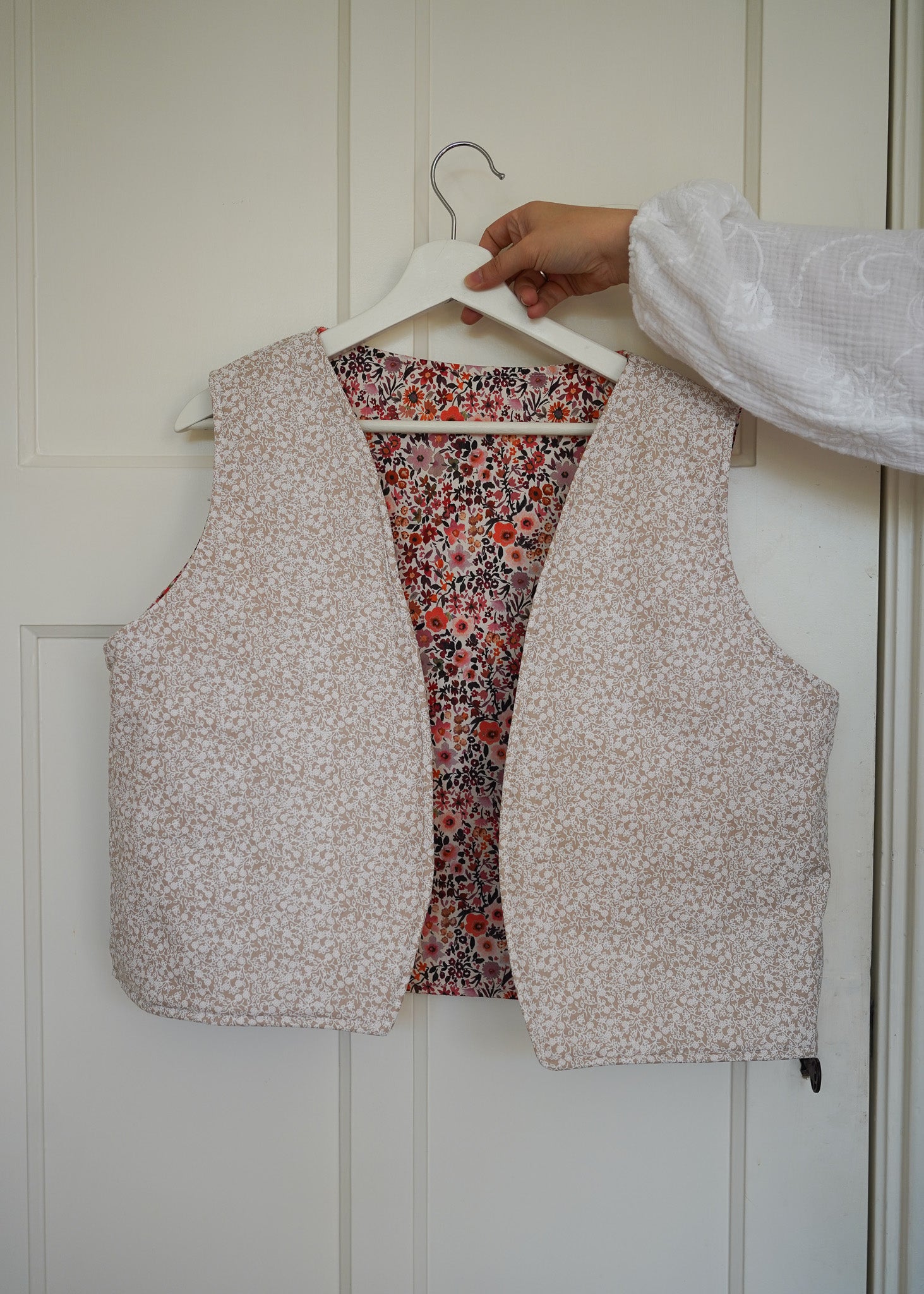 Reversible handmade gilet #7